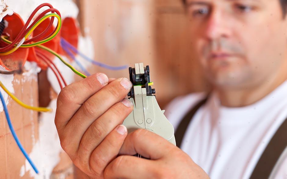 électricien installateur Plaisir