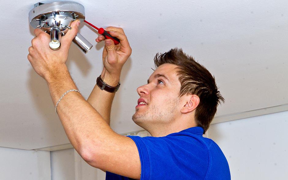 électricien installateur Plaisir
