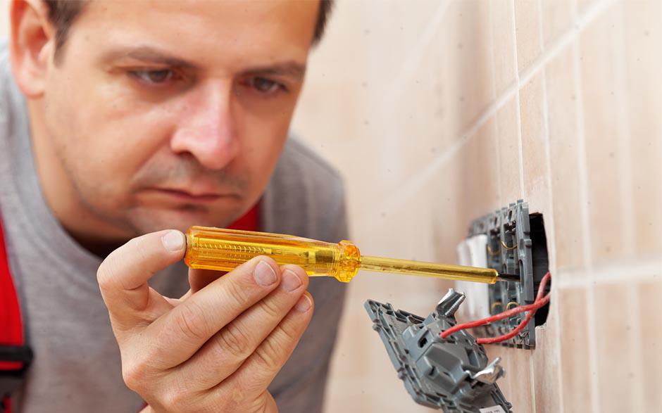 devis renovation électrique Montesson