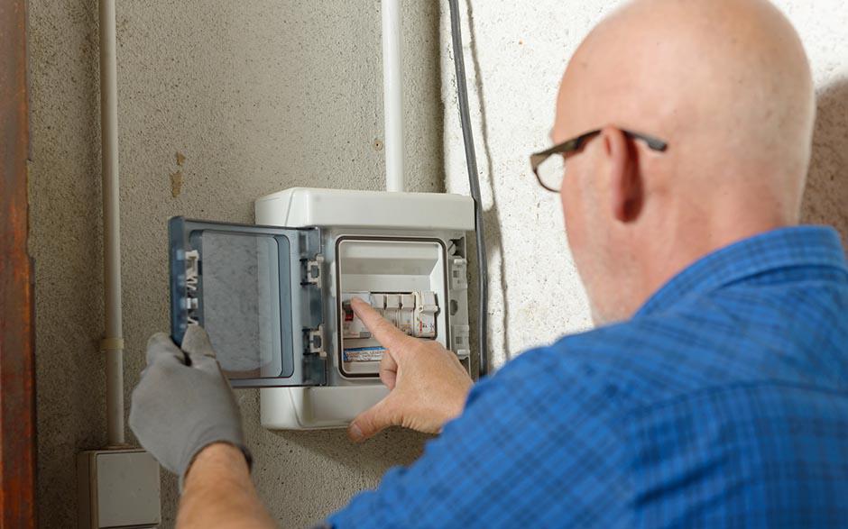 tarif électricien bâtiment Ozoir-la-Ferrière